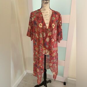 🧑‍🎄 LuluRoe Shirley Small Floral Roses Cream Green Pink Peach Purple flowers EUC